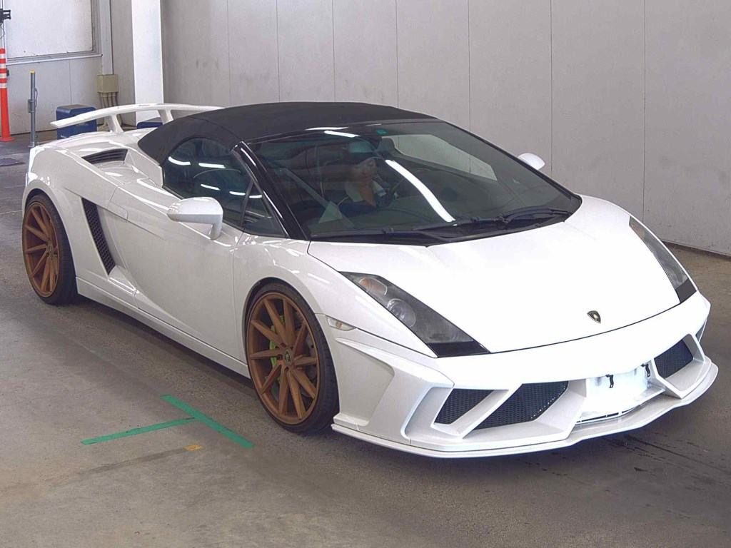 Lamborghini Gallardo Spyder 2006 z aukcji japońskiej