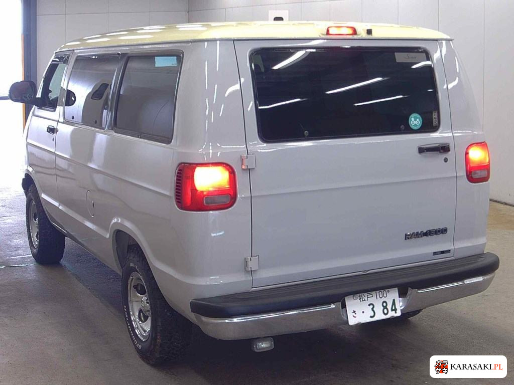 2003 Dodge 2
