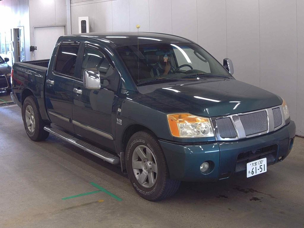 America Nissan Others 2005 z aukcji japońskiej