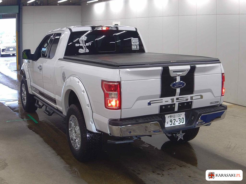 2019 Ford F-150 4D 4WD Lariat 2