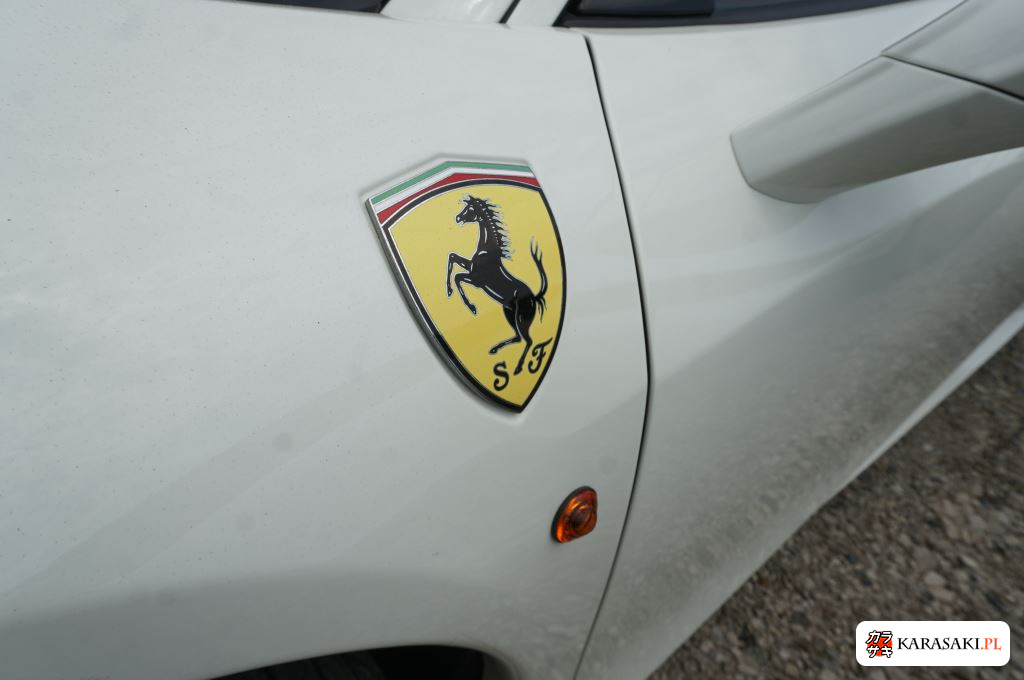 2013 Ferrari 458 Italia Base Grade 10