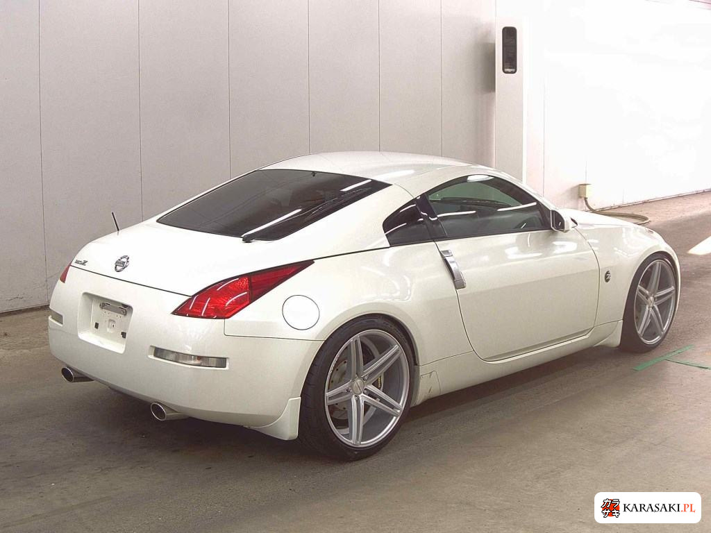 2004 America Nissan Fairlady 4