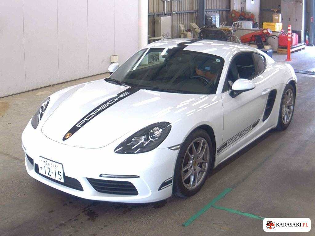 2017 Porsche 718 Cayman 3