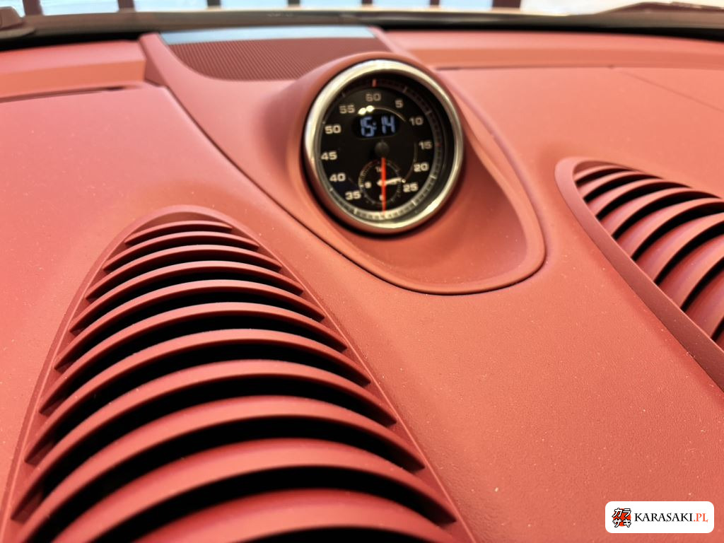 2025 Porsche 718 Boxster GTS 4.0 11