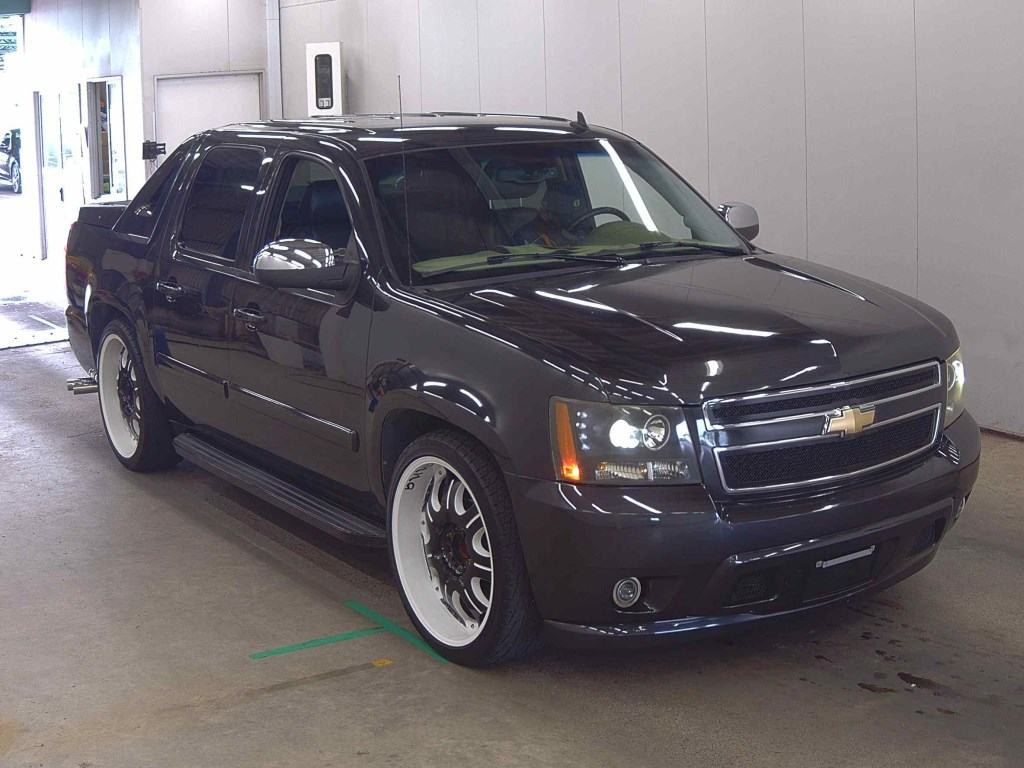 Chevrolet Avalanche 2011 z aukcji japońskiej
