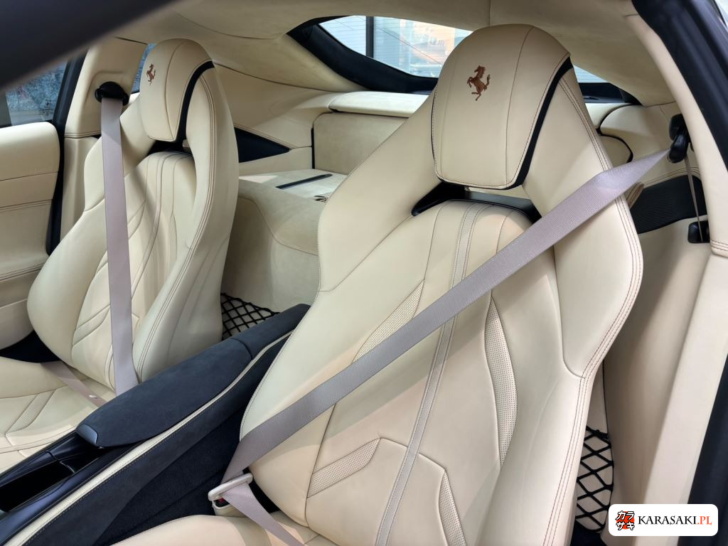 2018 Ferrari 812SUPERFAST Superfast 11