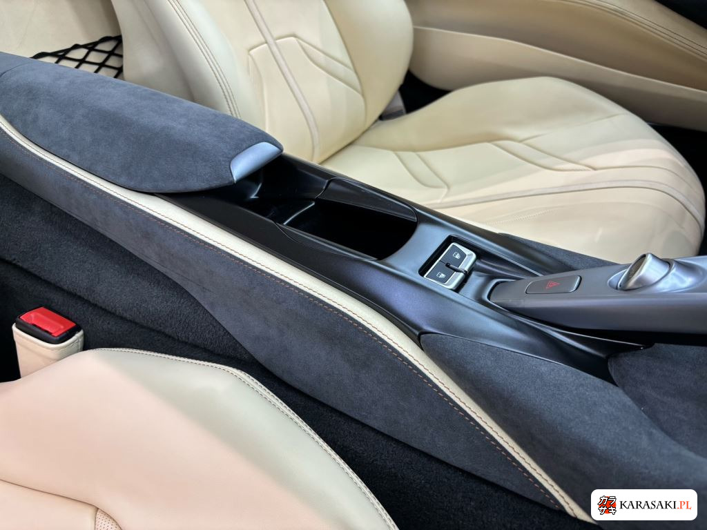 2018 Ferrari 812SUPERFAST Superfast 13