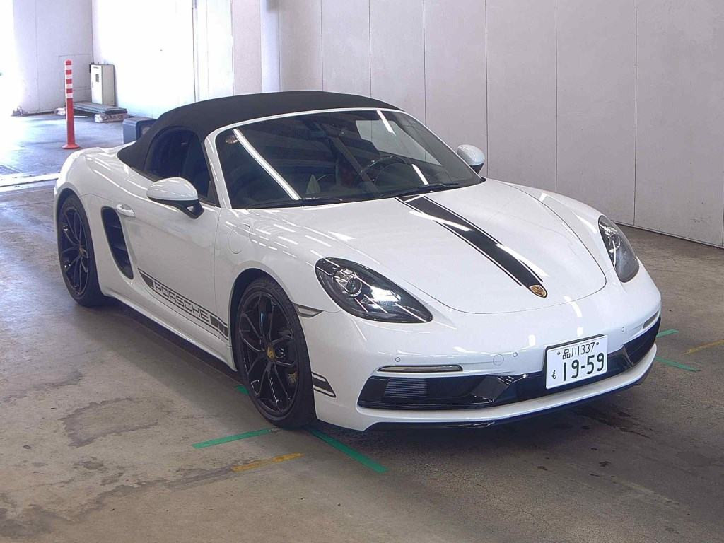 Porsche 718 Boxster 2024 z aukcji japońskiej