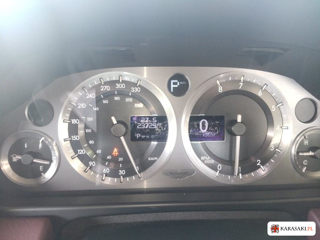 2006 Aston Martin DB9 Op Volante 6