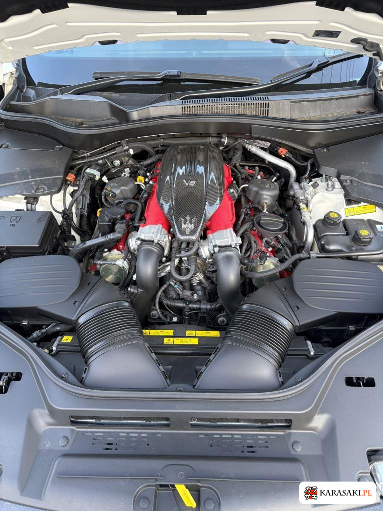 2022 Maserati Levante 4WD Trofeo 7