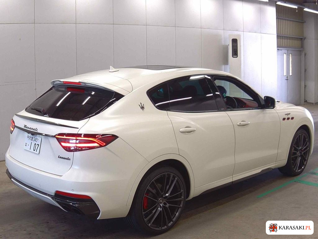 2022 Maserati Levante 4WD Trofeo 4