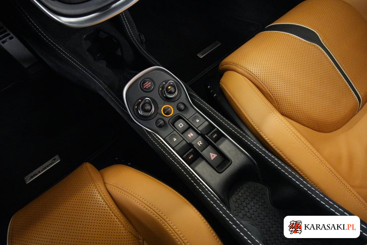 2019 McLaren 570GT Base Grade 14