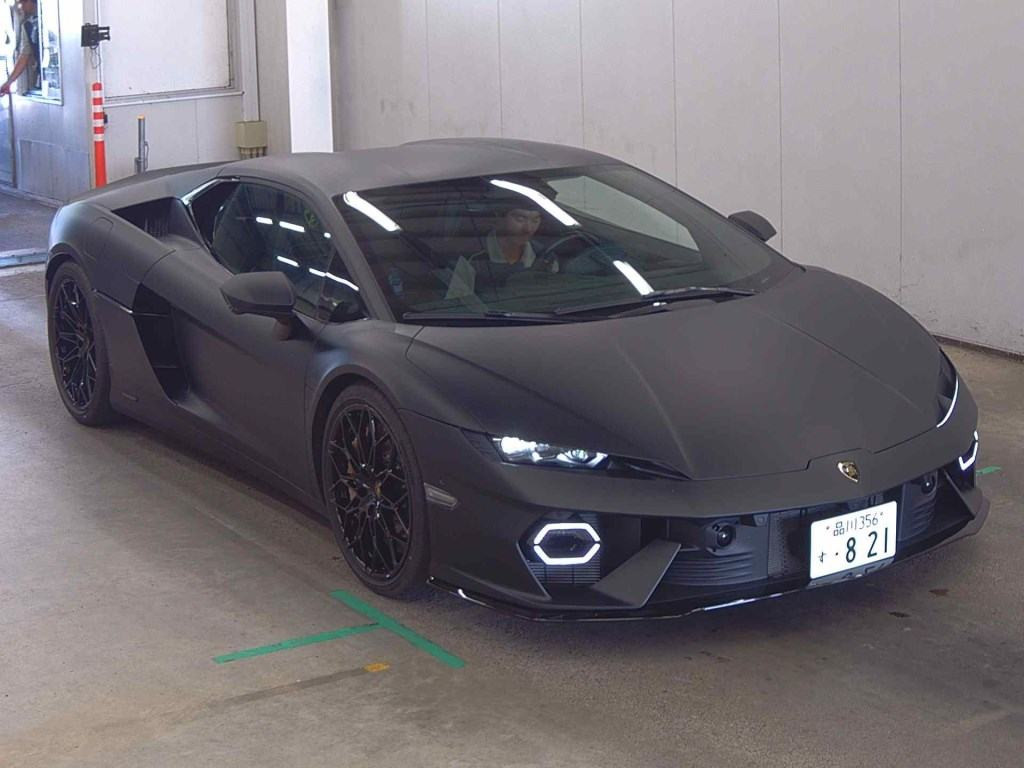 Lamborghini ZC40 2026 z aukcji japońskiej