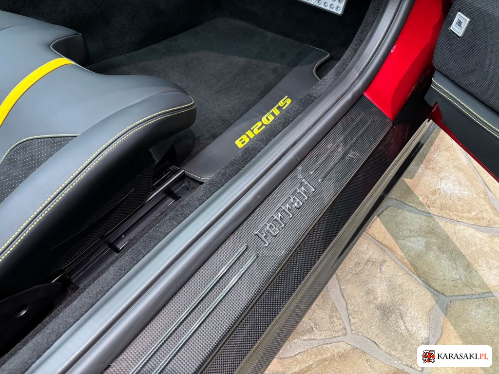 2022 Ferrari 812 GTS 14