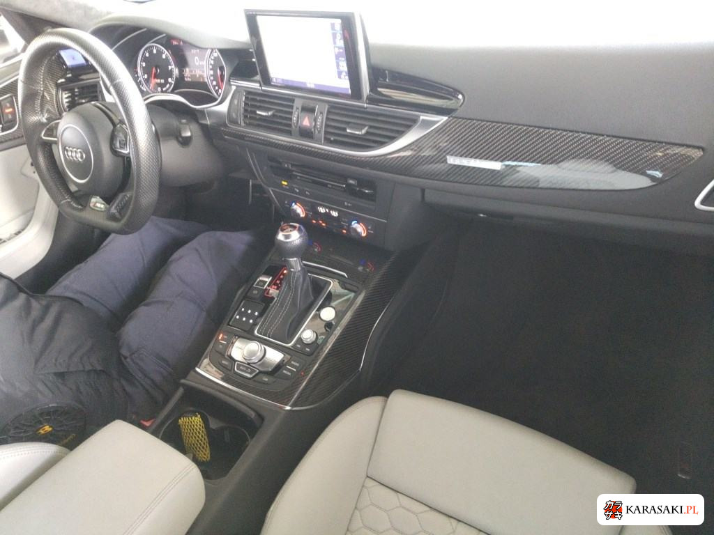 2014 Audi RS6 Avant 4WD Base Grade 5