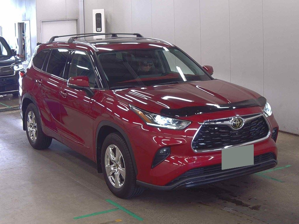 America Toyota Highlander 2021 z aukcji japońskiej