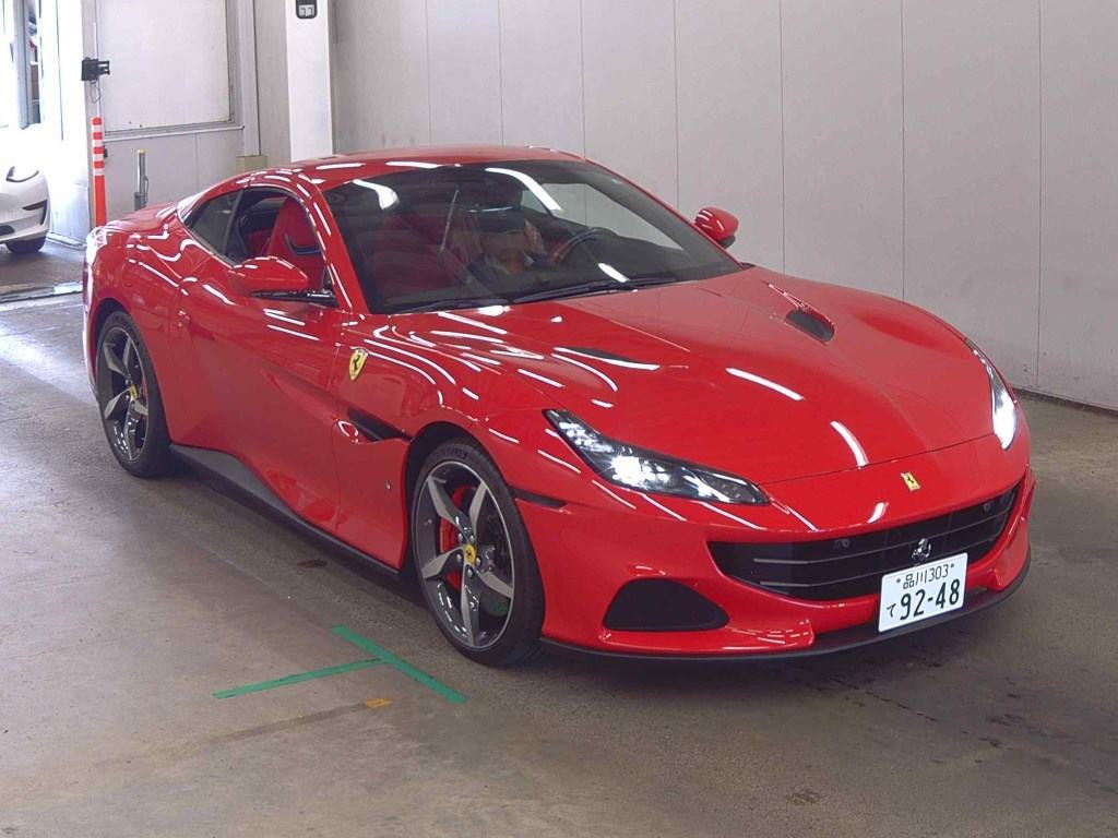 Ferrari Portofino M 2023 z aukcji japońskiej