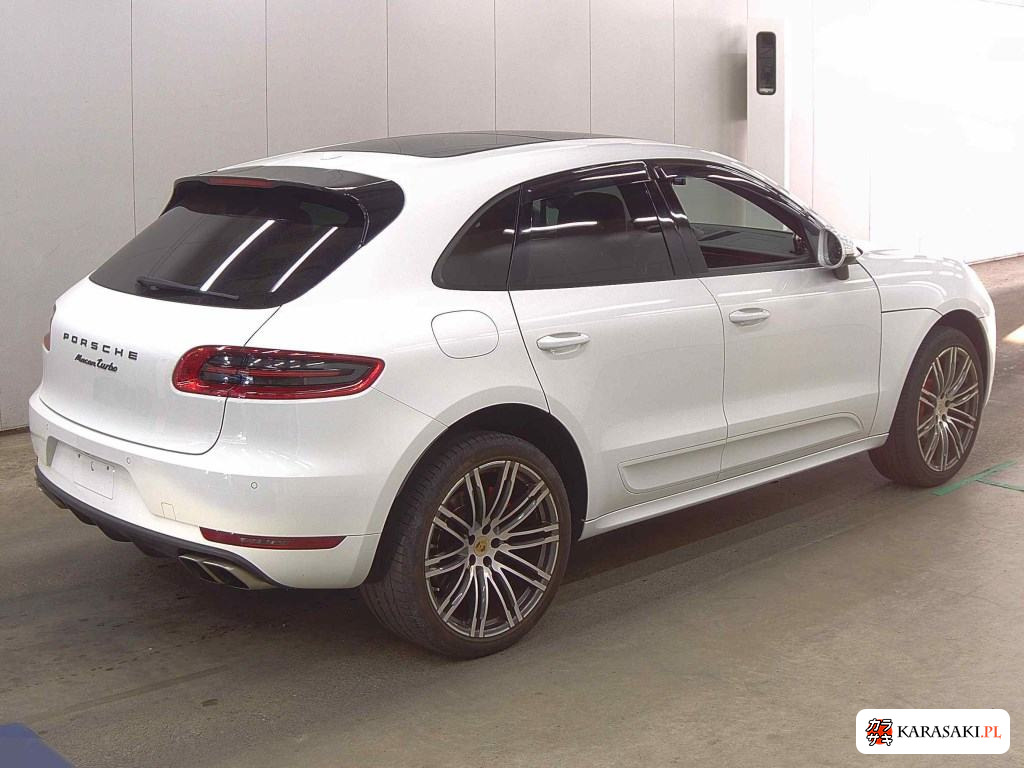 2015 Porsche Macan 4WD Turbo 4