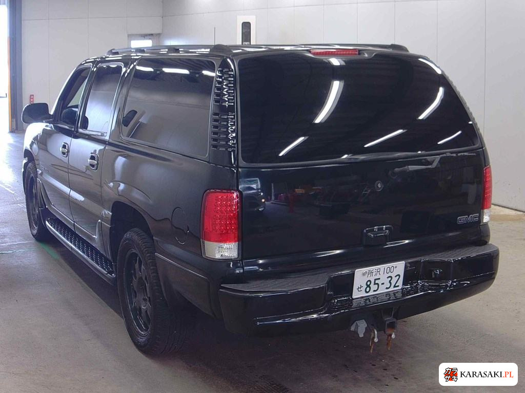 2004 GMC Yukon 5D 4WD 2