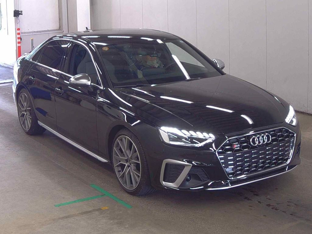 Audi S4 2021 z aukcji japońskiej