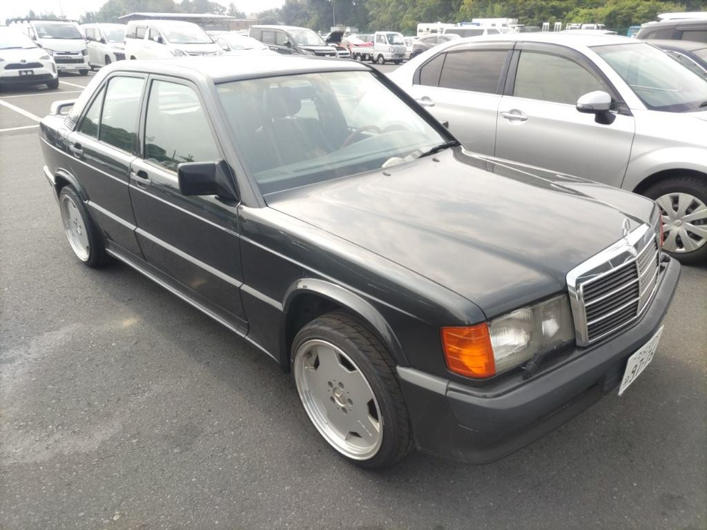 Mercedes-Benz 190 Class 1987 z aukcji japońskiej