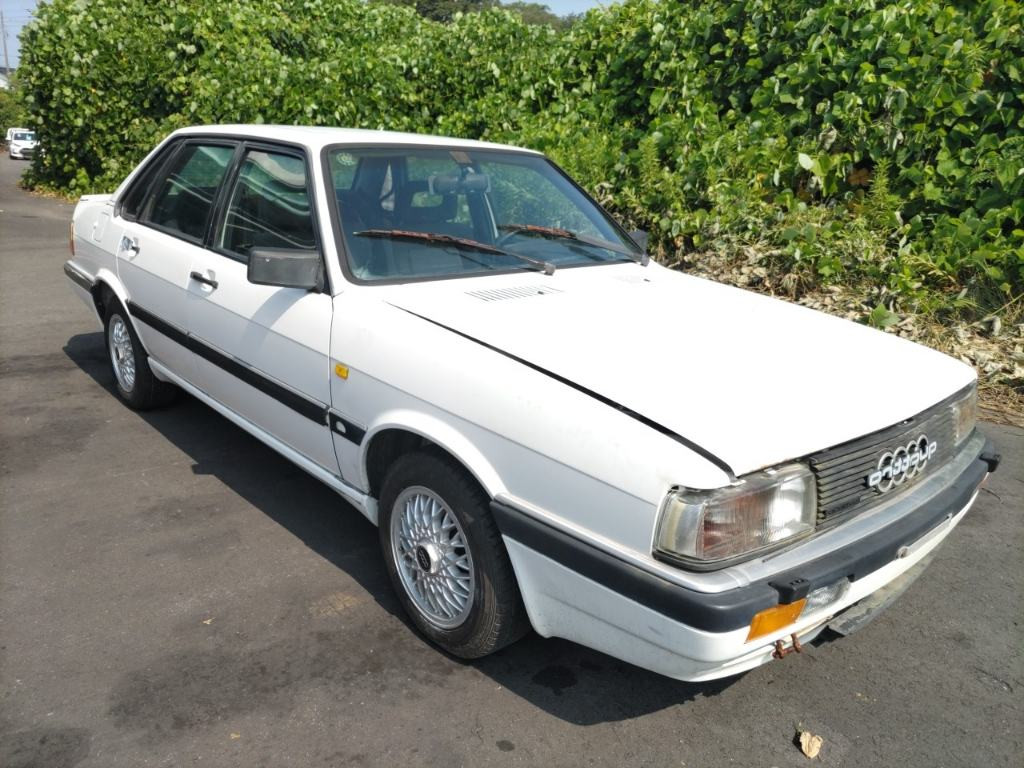Audi 90 1986 z aukcji japońskiej