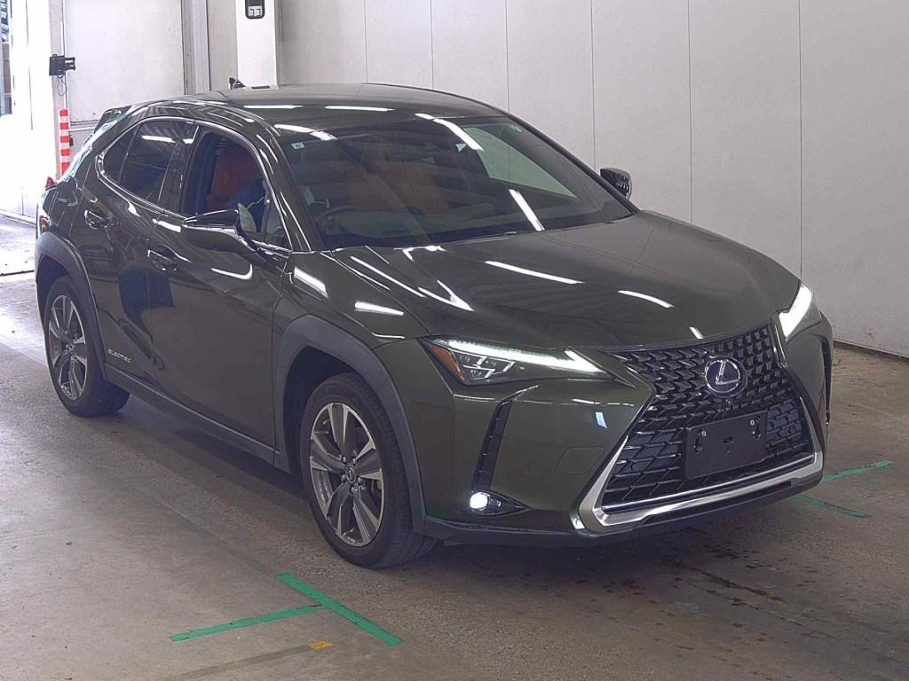 Lexus UX300E 2021 z aukcji japońskiej