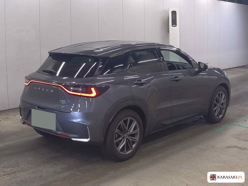 2025 Lexus LBX 4WD Relax 4