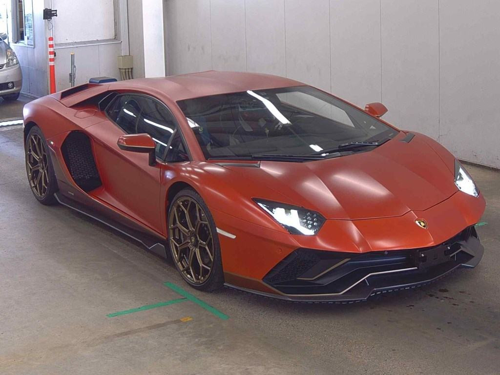 Lamborghini Aventador 2022 z aukcji japońskiej
