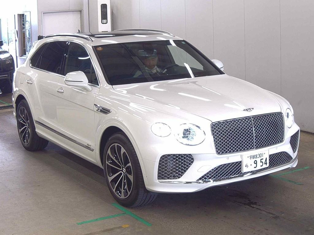 Bentley Bentayga 2022 z aukcji japońskiej