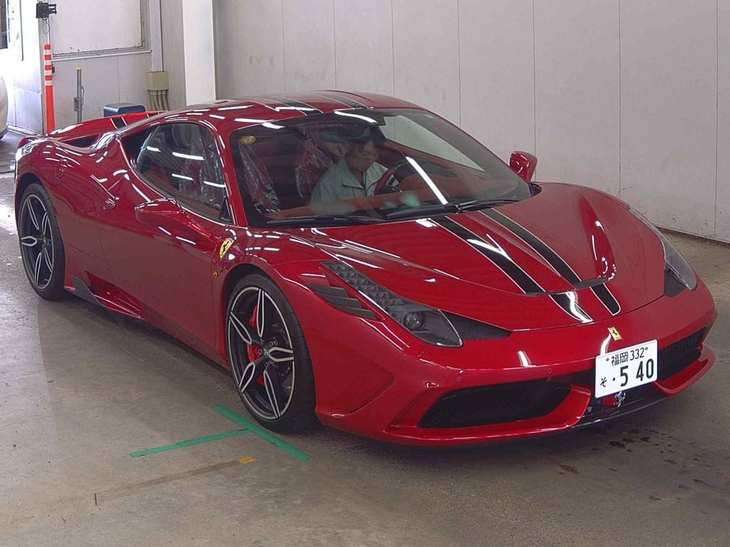 Ferrari 458 Speciale 2016 z aukcji japońskiej