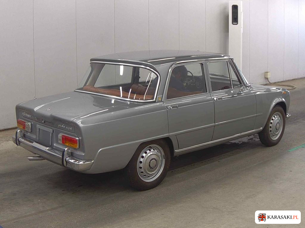 2002 Alfa Romeo Giulia 4D Super 4