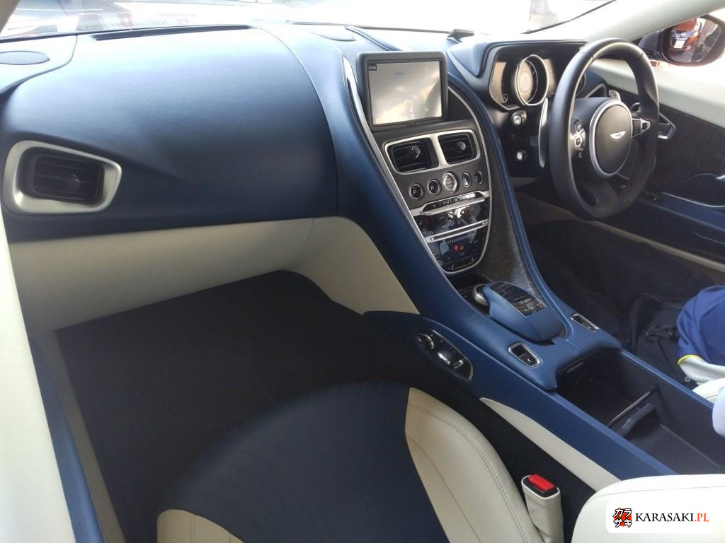 2019 Aston Martin DB11 4