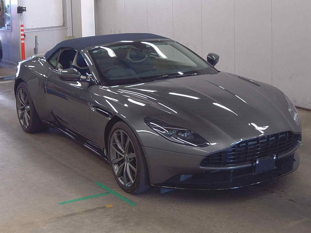 Aston Martin DB11 2019 z aukcji japońskiej