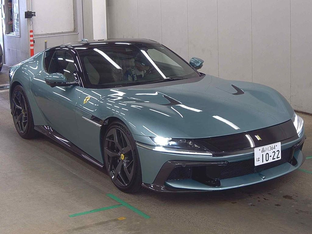 Ferrari 12CILINDRI 2025 z aukcji japońskiej