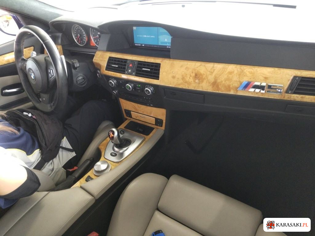 2007 BMW M5 4D 5