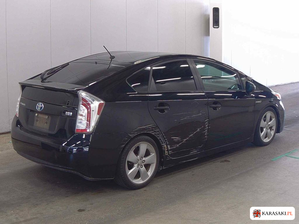 2017 America Toyota Prius 5D 4
