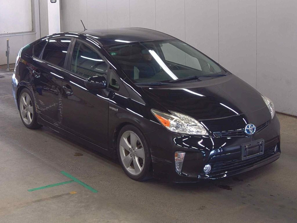 America Toyota Prius 2017 z aukcji japońskiej