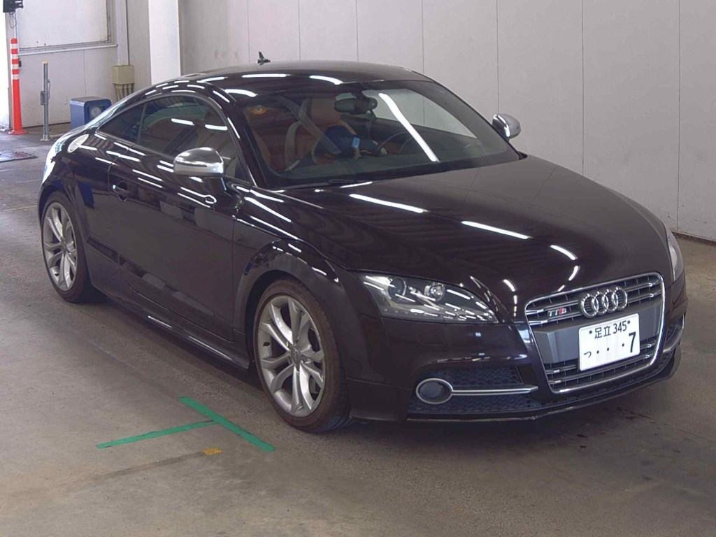 Audi TTS Coupe 2010 z aukcji japońskiej