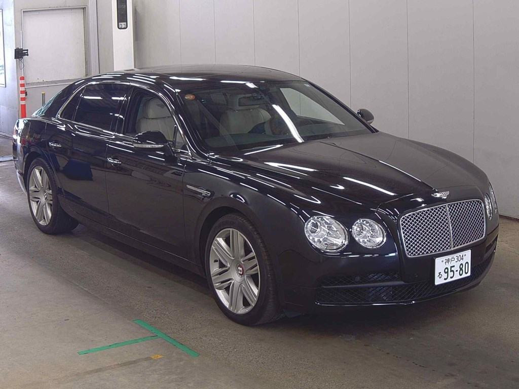 Bentley Flying Spur 2016 z aukcji japońskiej