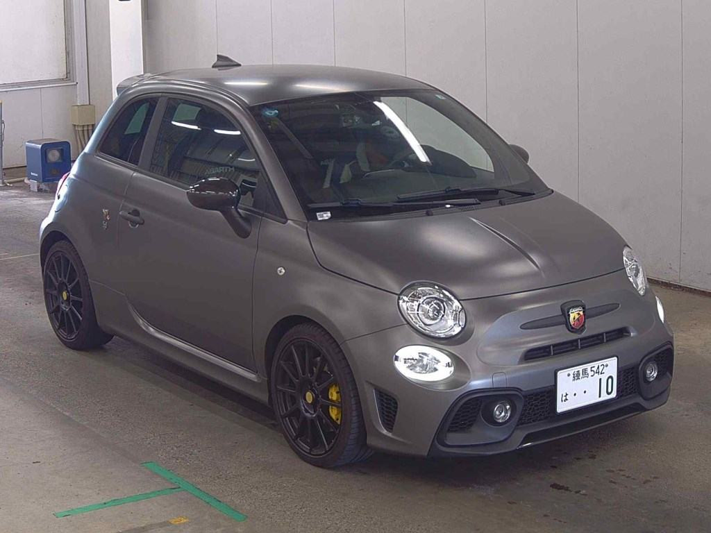 Abarth 595 2021 z aukcji japońskiej