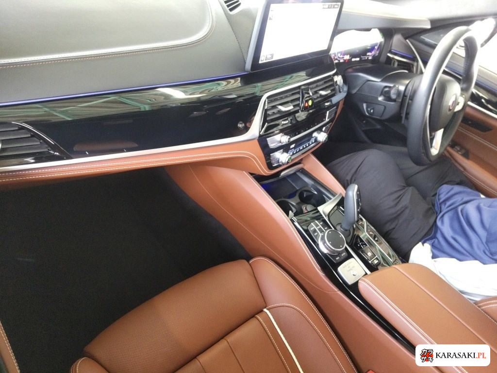 2023 BMW Alpina B5 WG 4WD Biturbo Touring Allrad 5