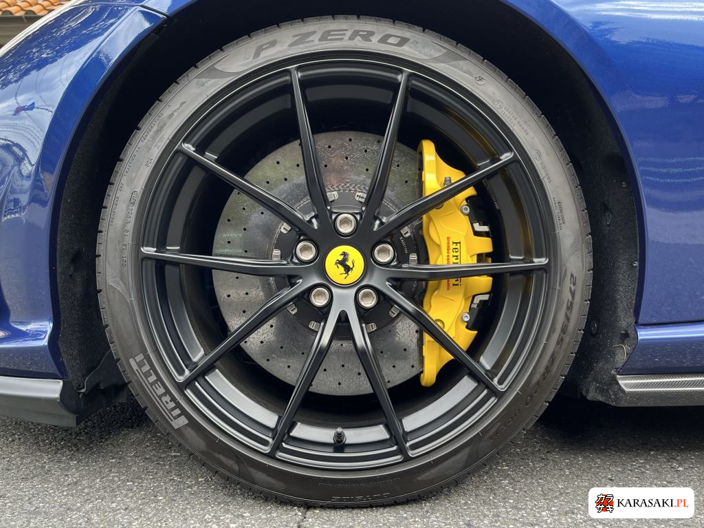 2019 Ferrari 812SUPERFAST Superfast 8