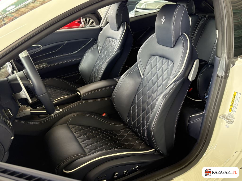 2015 Ferrari FF 4WD Base Grade 10