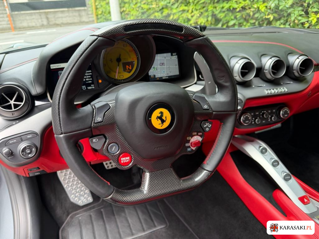 2013 Ferrari F12 Berlinetta Base Grade 8