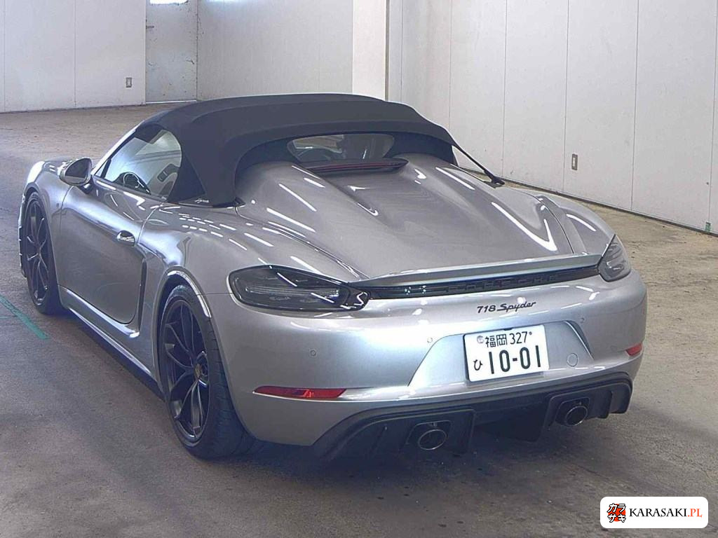 2021 Porsche 718 Spyder 2