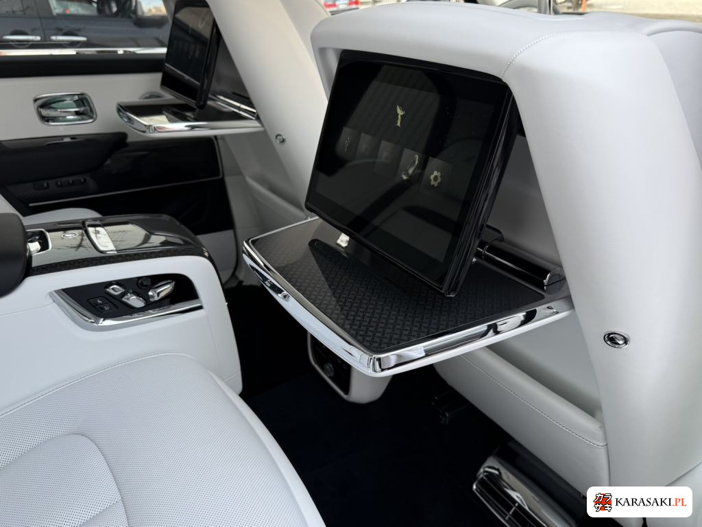 2026 Rolls-Royce Cullinan 4WD Black Badge 15