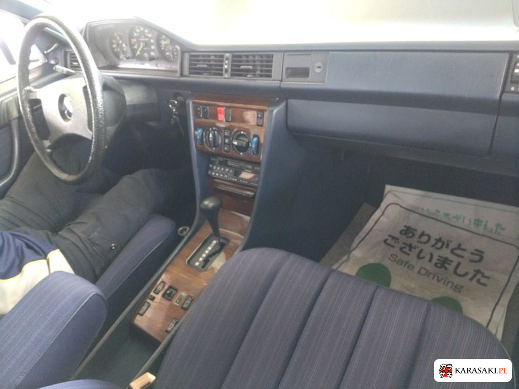1987 Mercedes-Benz Medium Class 4D 230E 5