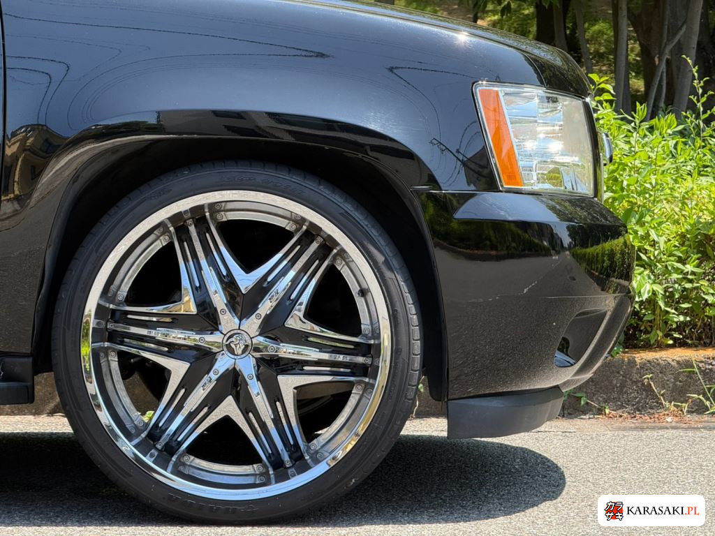 2012 Chevrolet Tahoe 5D 4WD 8