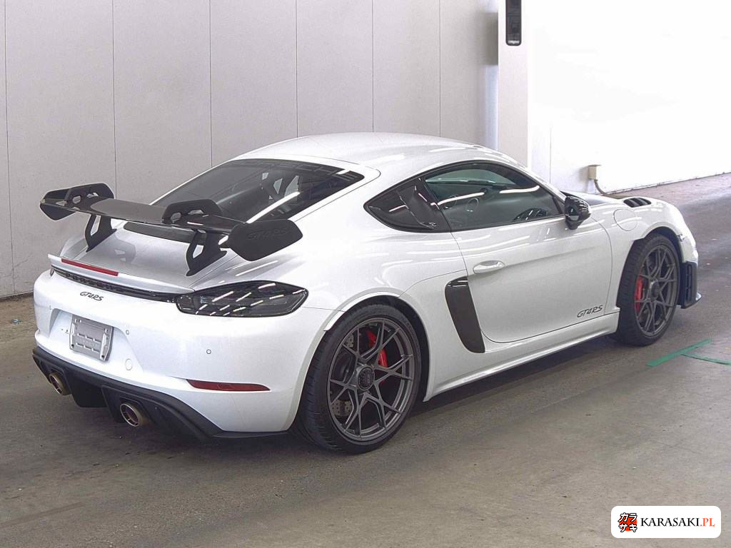 2023 Porsche 718 Cayman 4